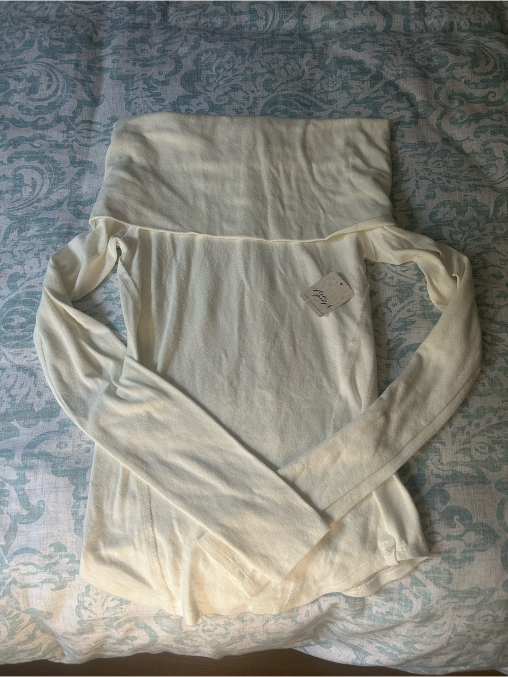 Free People Off-Shoulder Lightweight Cream Knit Top